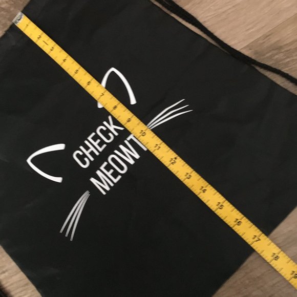 'Check Meowt' Black Book Tote - Picture 8 of 8